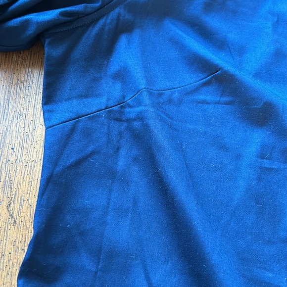 Host pick! Banana Republic Tailored Fit Dress Shirt - Picture 4 of 7